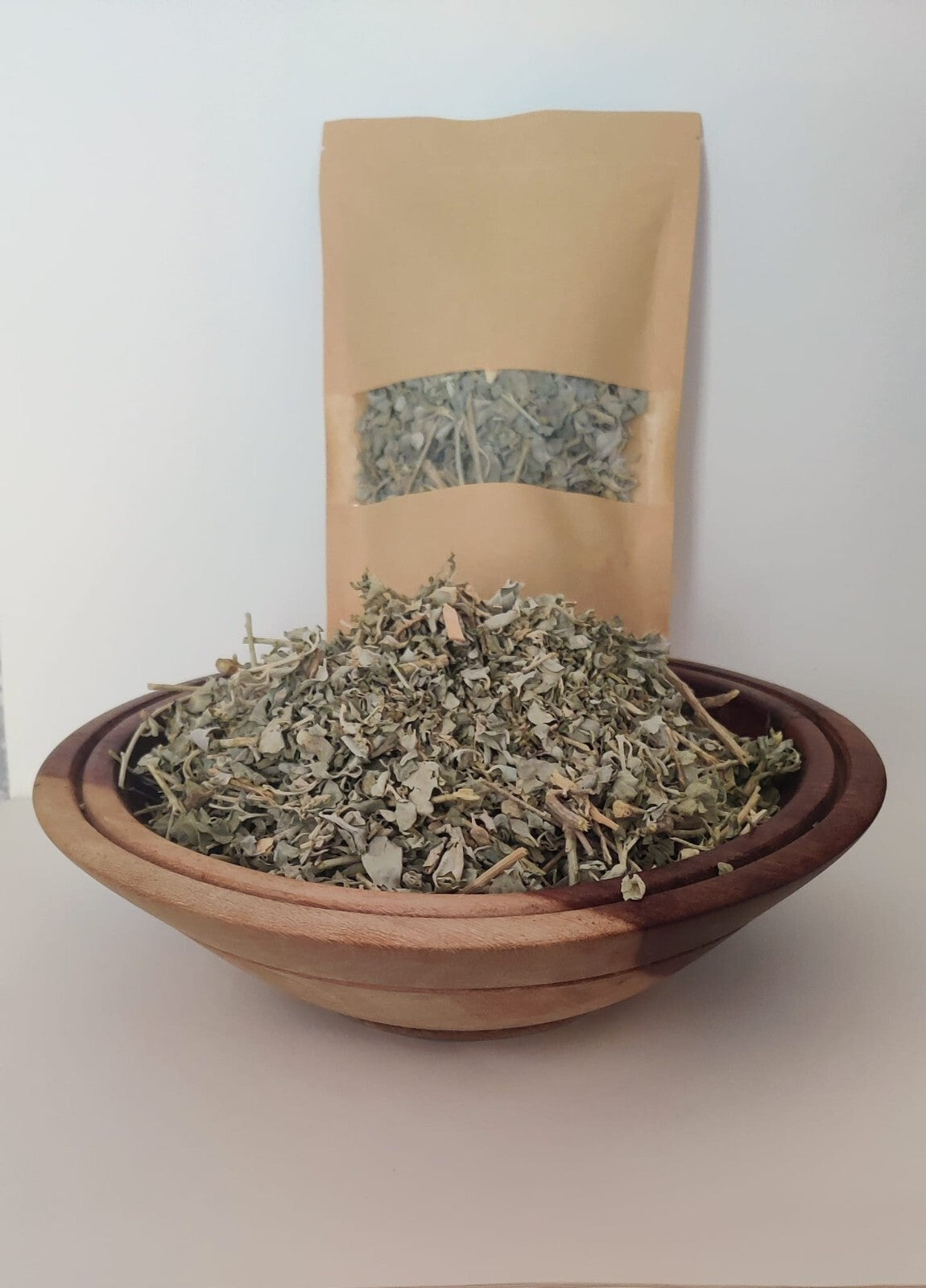 Moroccan premium natural atriplex halimus dried leaves . عشبة القطف المالح