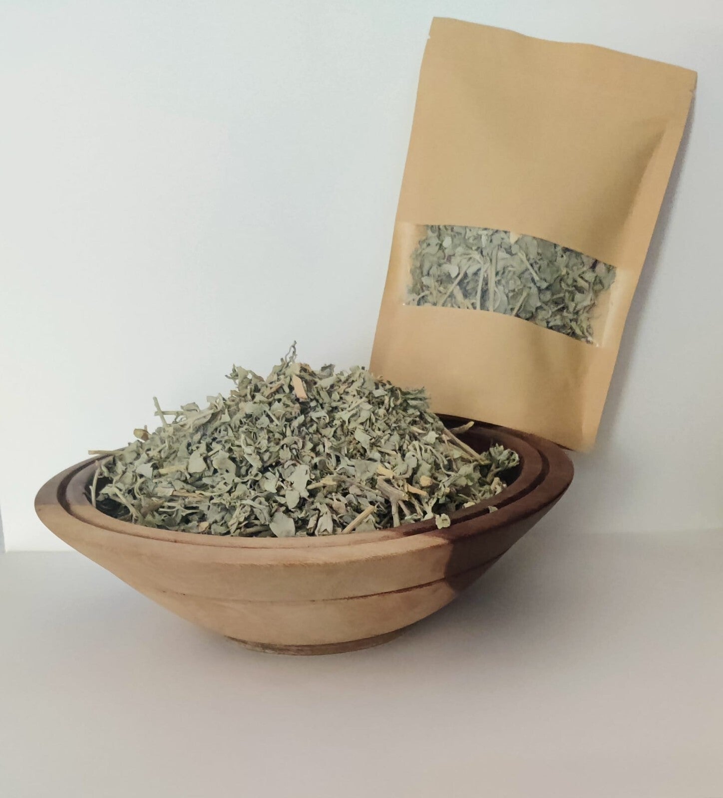 Moroccan premium natural atriplex halimus dried leaves . عشبة القطف المالح