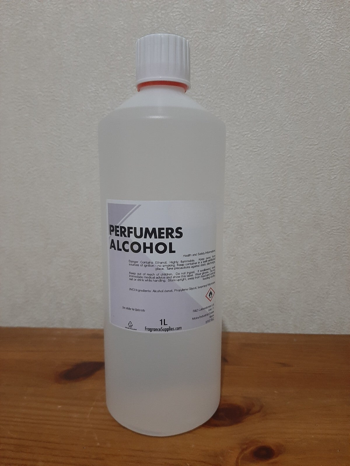 1 Litre of Perfumers Alcohol - DIY Perfumes & Home Fragrances - Made in the UK!