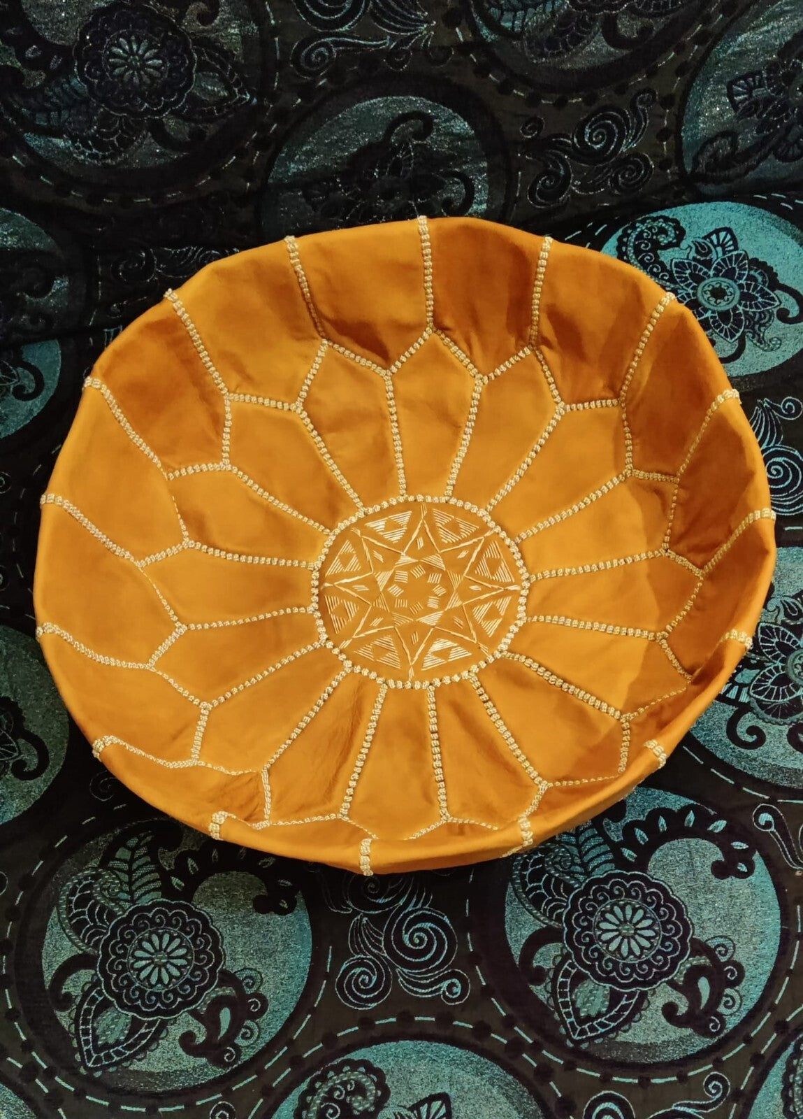 Premium Unstuffed Moroccan Handcrafted Leather Pouf Hndmade Leather Puff/Pouffe